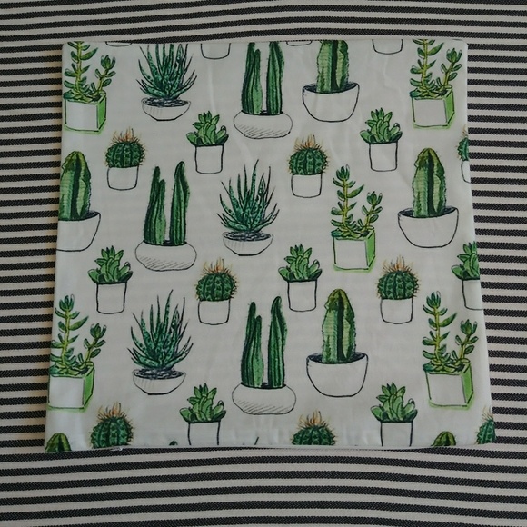 🌿SUCCULENT PILLOW CASES🌿 - Picture 3 of 5